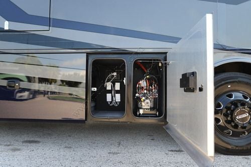 2025 Tiffin Motor Homes Phaeton 40IH Class A