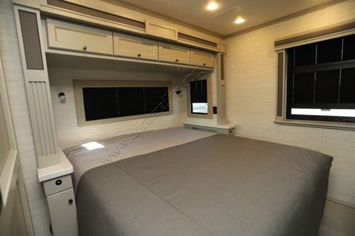 2027 Tiffin Motor Homes Allegro Bay 34DB