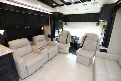 2025 Tiffin Motor Homes Phaeton 40IH Class A