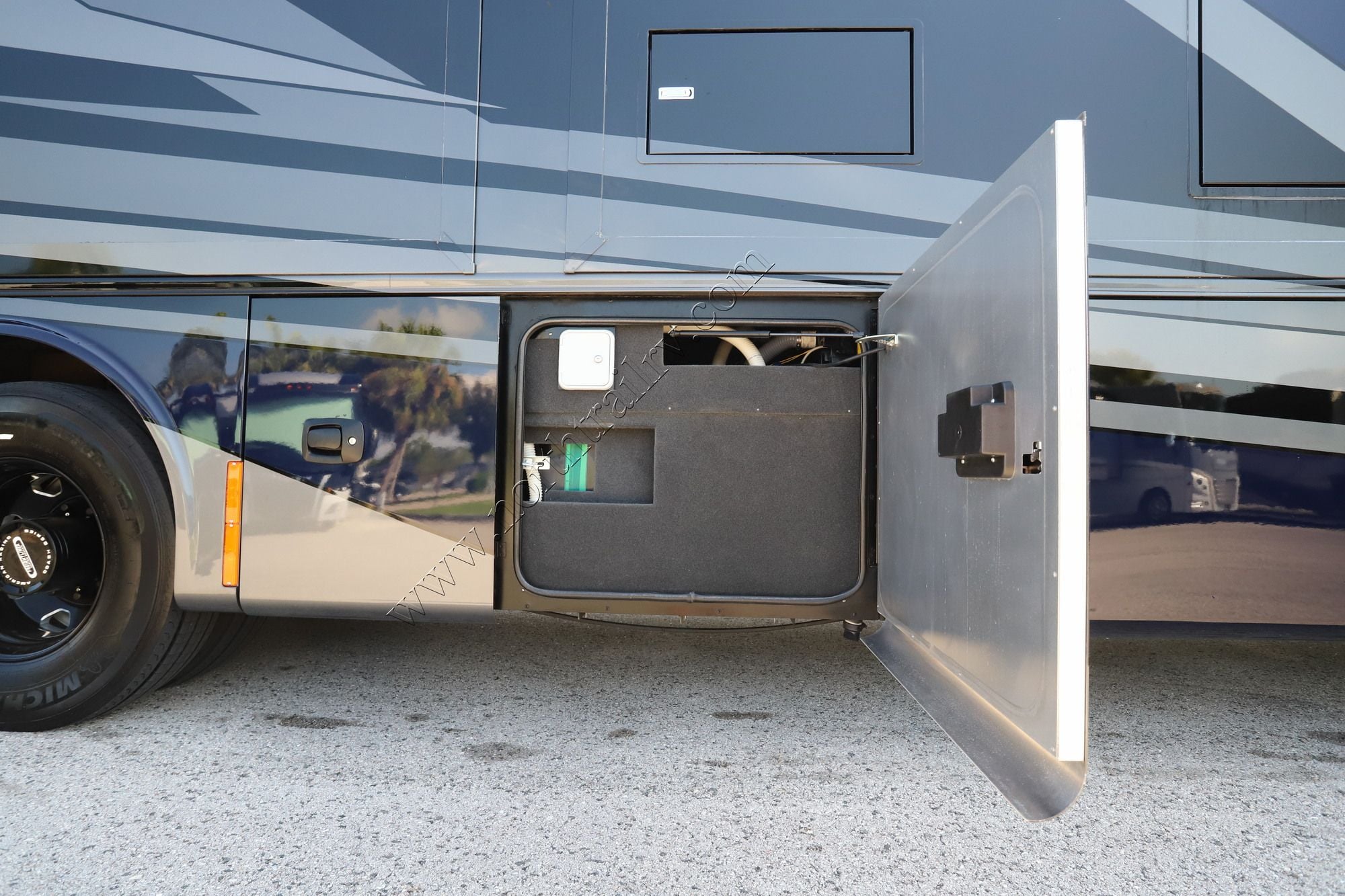 Used 2025 Tiffin Motor Homes Phaeton 40IH Class A  For Sale