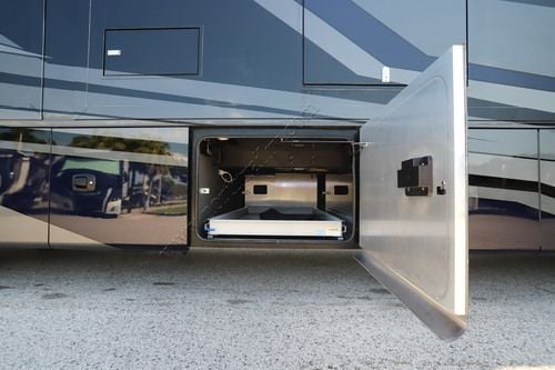 2025 Tiffin Motor Homes Phaeton 40IH Class A