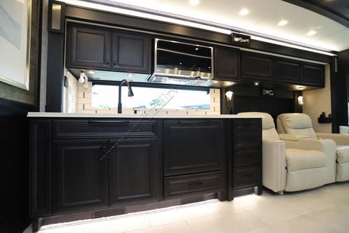 2025 Tiffin Motor Homes Phaeton 40IH Class A