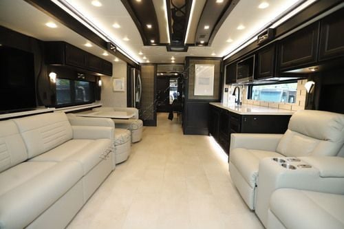2025 Tiffin Motor Homes Phaeton 40IH Class A