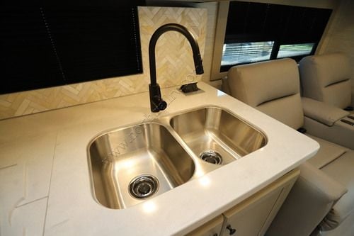 2027 Tiffin Motor Homes Allegro Bay 34DB