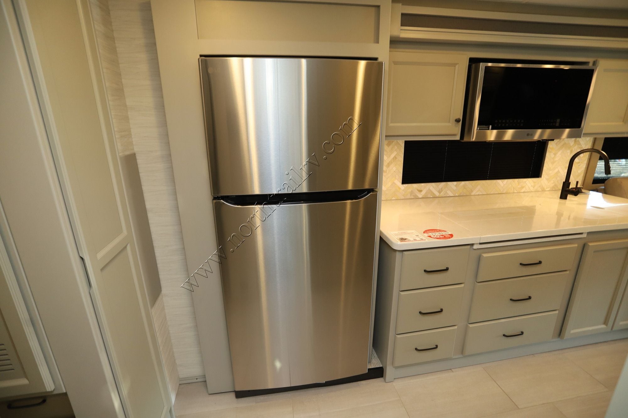 New 2027 Tiffin Motor Homes Allegro Bay 34DB Super C  For Sale
