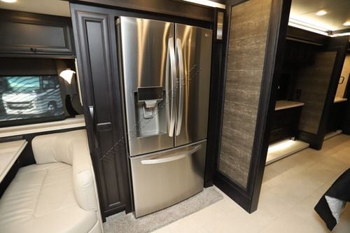 2025 Tiffin Motor Homes Phaeton 40IH Class A