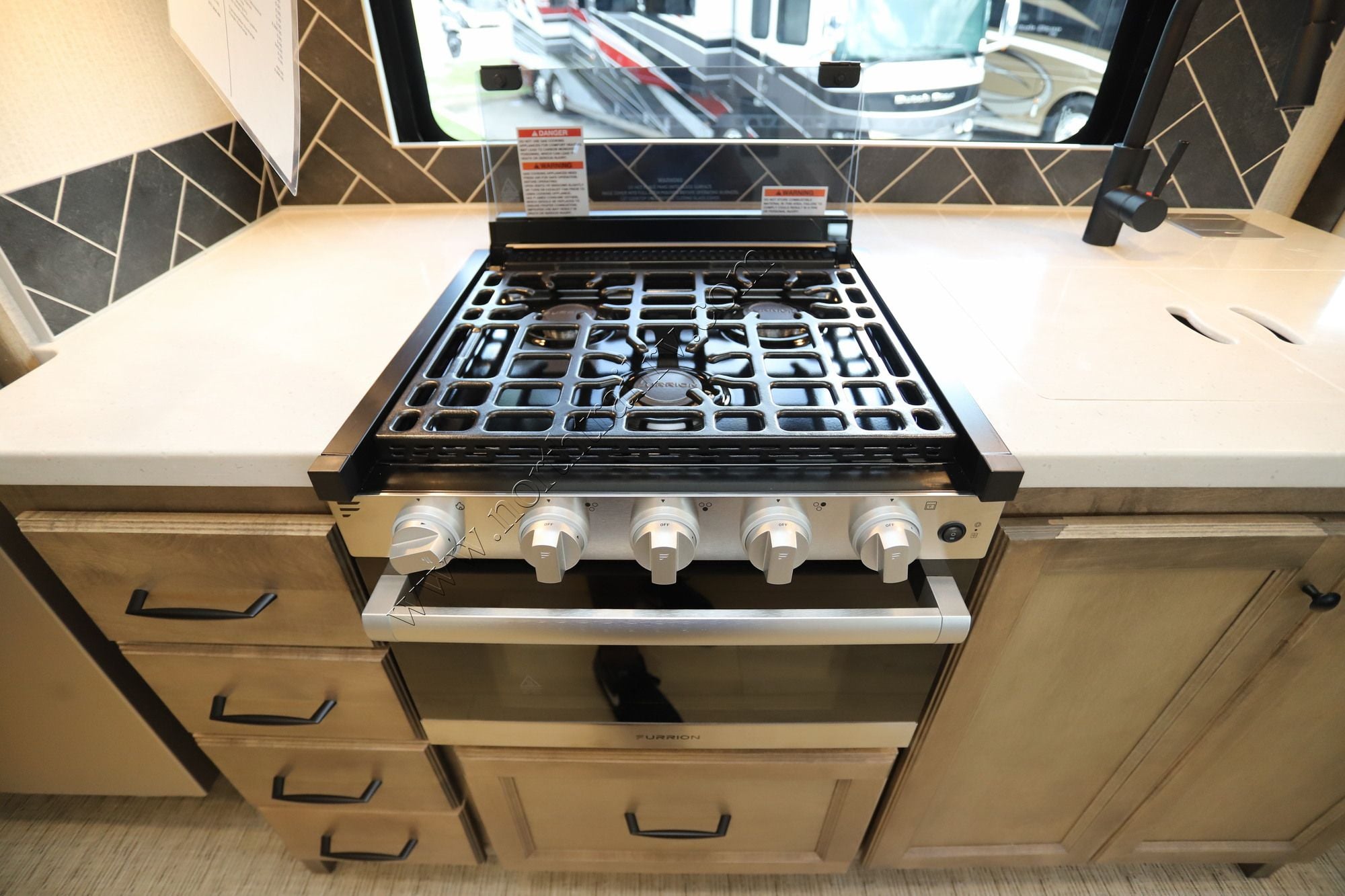 New 2027 Tiffin Motor Homes Allegro 29NA Class A  For Sale