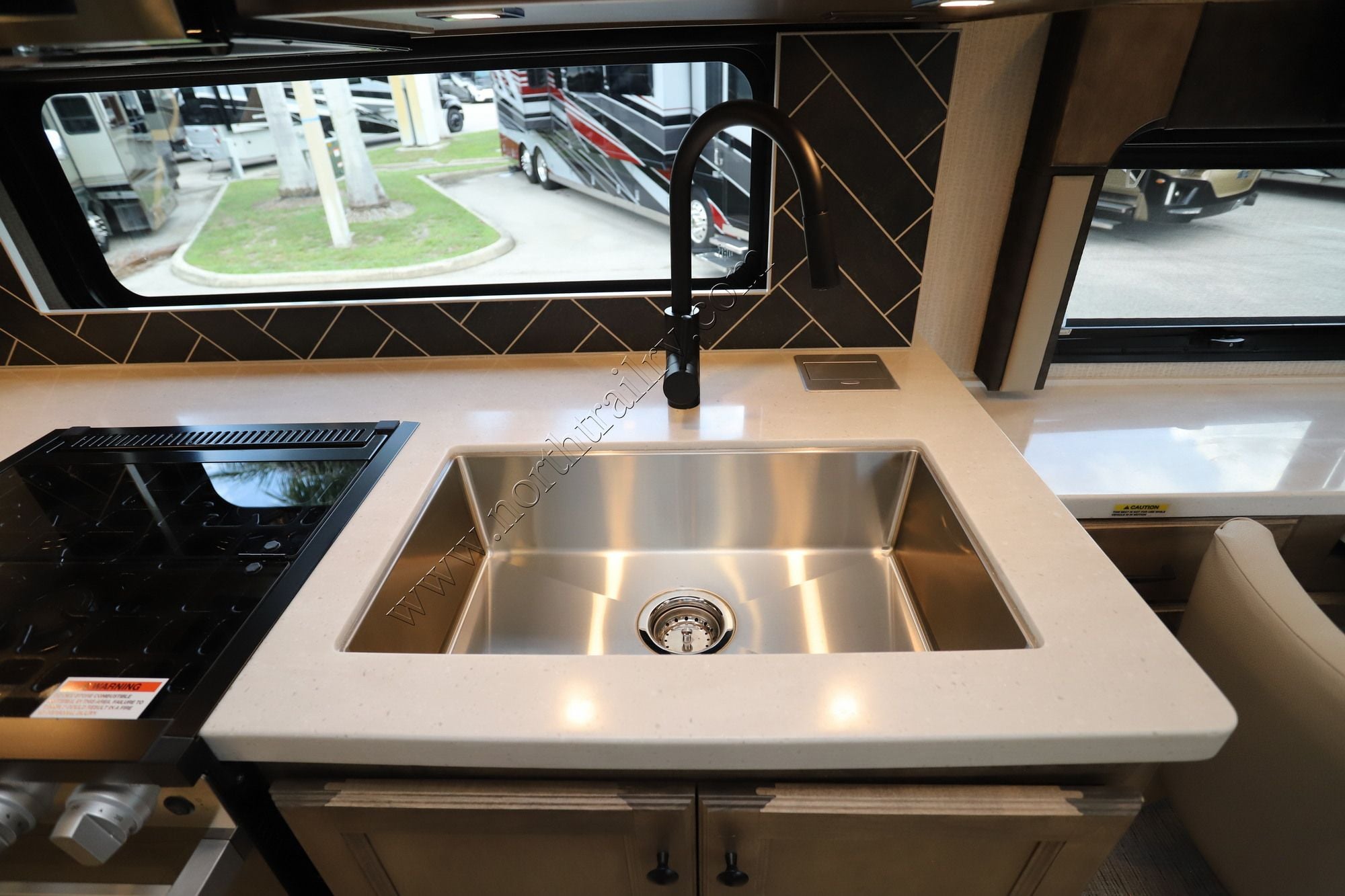 New 2027 Tiffin Motor Homes Allegro 29NA Class A  For Sale