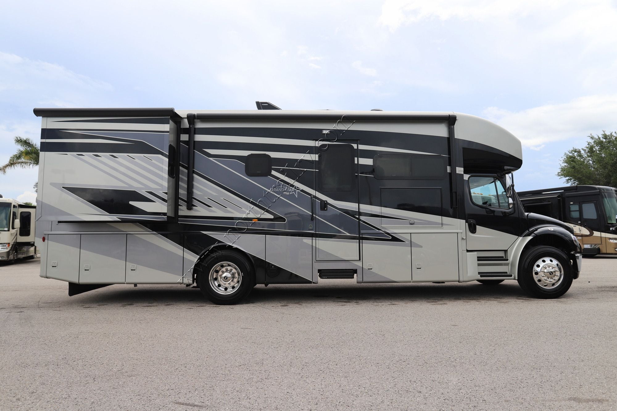 Used 2026 Newmar Grand Star 3444 Super C  For Sale