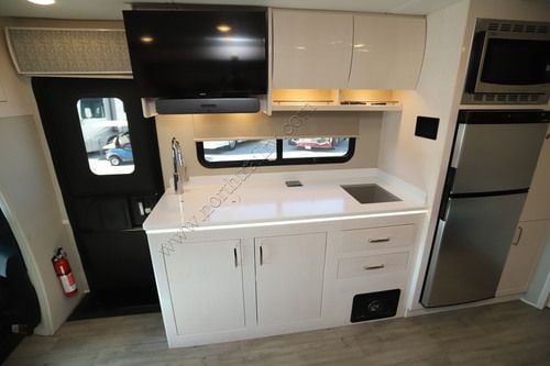 2023 Renegade Rv Vienna 25VRML