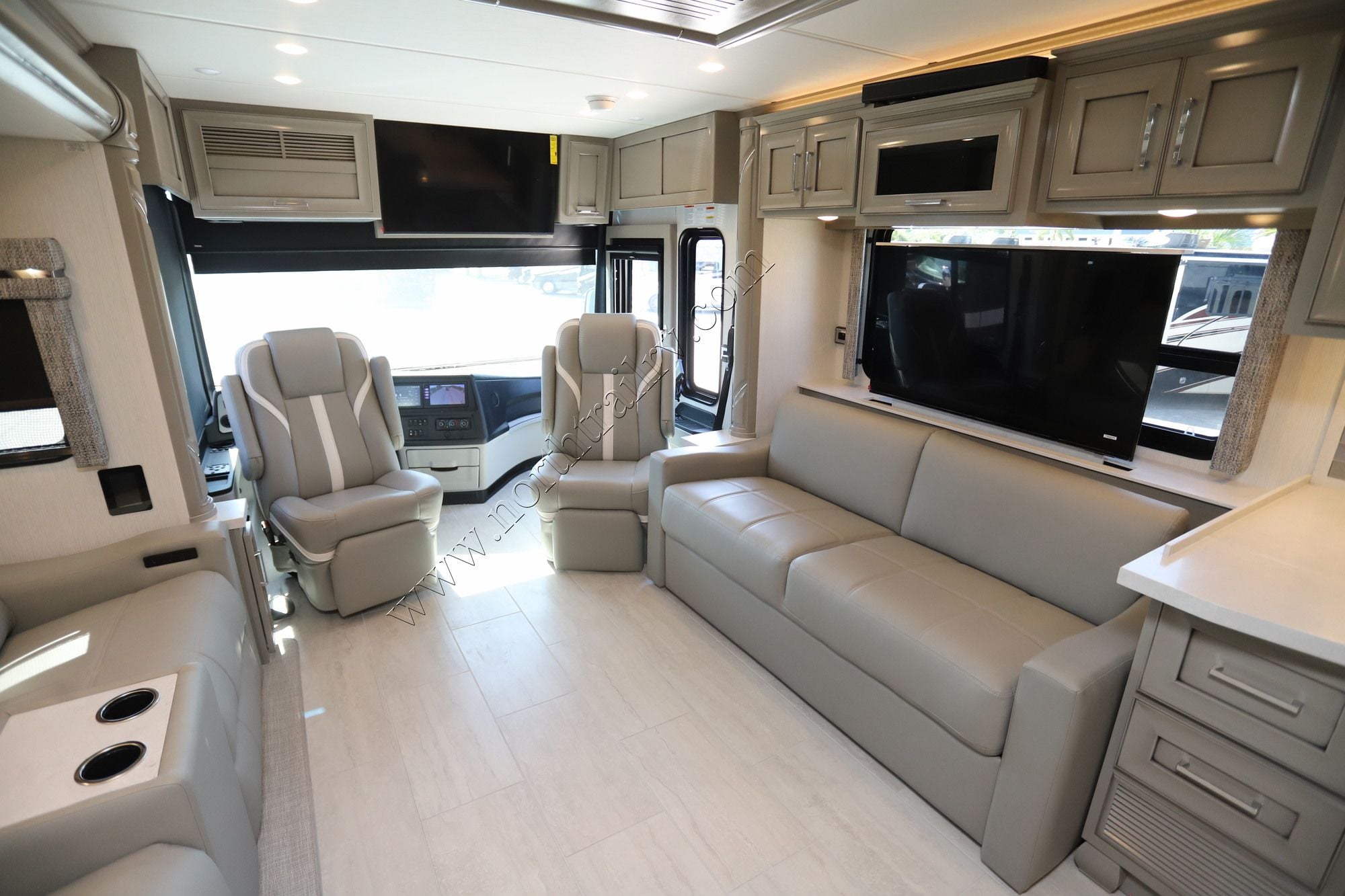 New 2027 Newmar Ventana 4037 Class A  For Sale