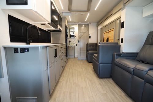 2026 Newmar Freedom Aire 2515