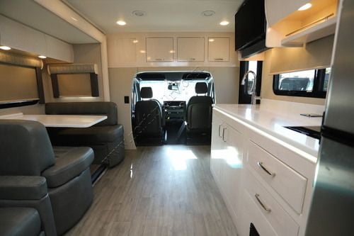 2023 Renegade Rv Vienna 25VRML