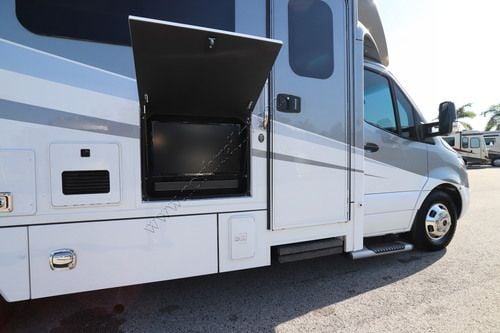 2023 Renegade Rv Vienna 25VRML