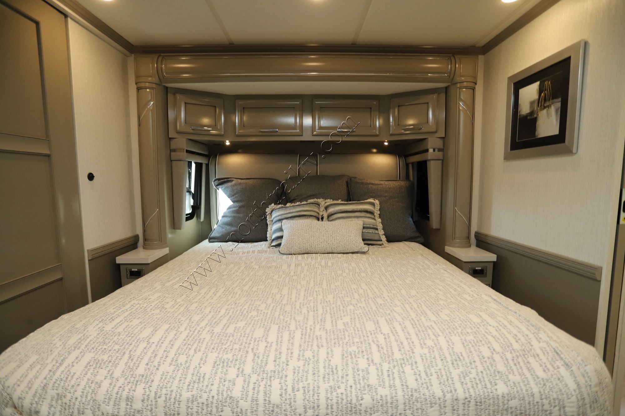 New 2027 Newmar Ventana 4037 Class A  For Sale