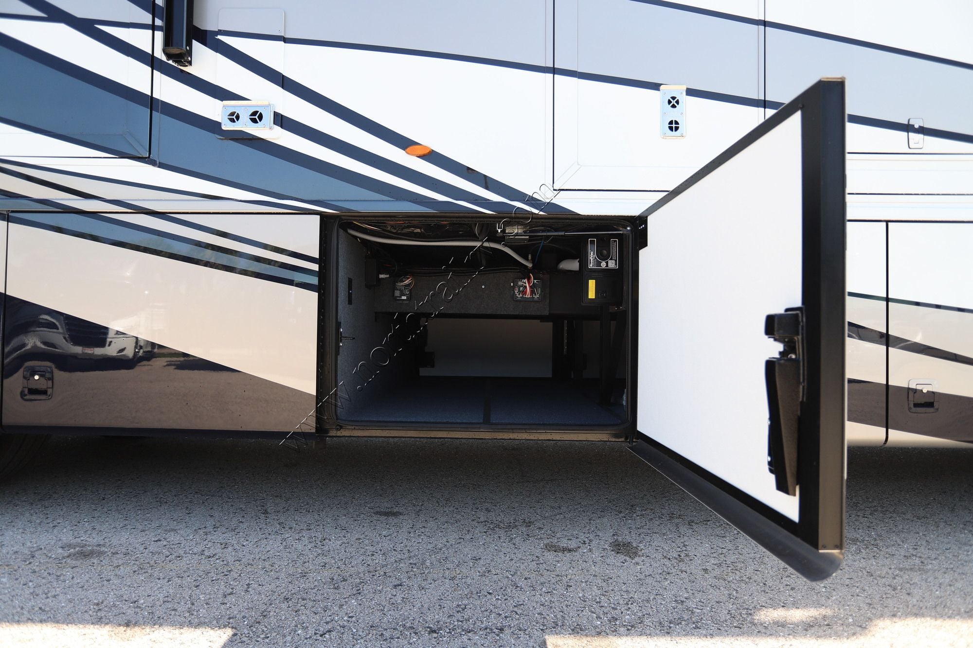 New 2027 Newmar Northern Star 4037 Class A  For Sale