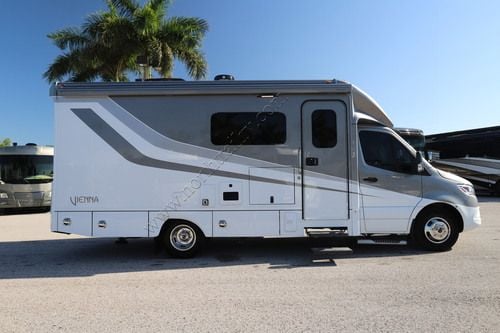 2023 Renegade Rv Vienna 25VRML