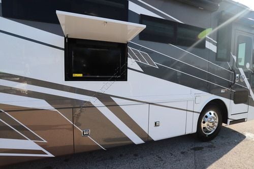 2027 Tiffin Motor Homes Allegro 33AA
