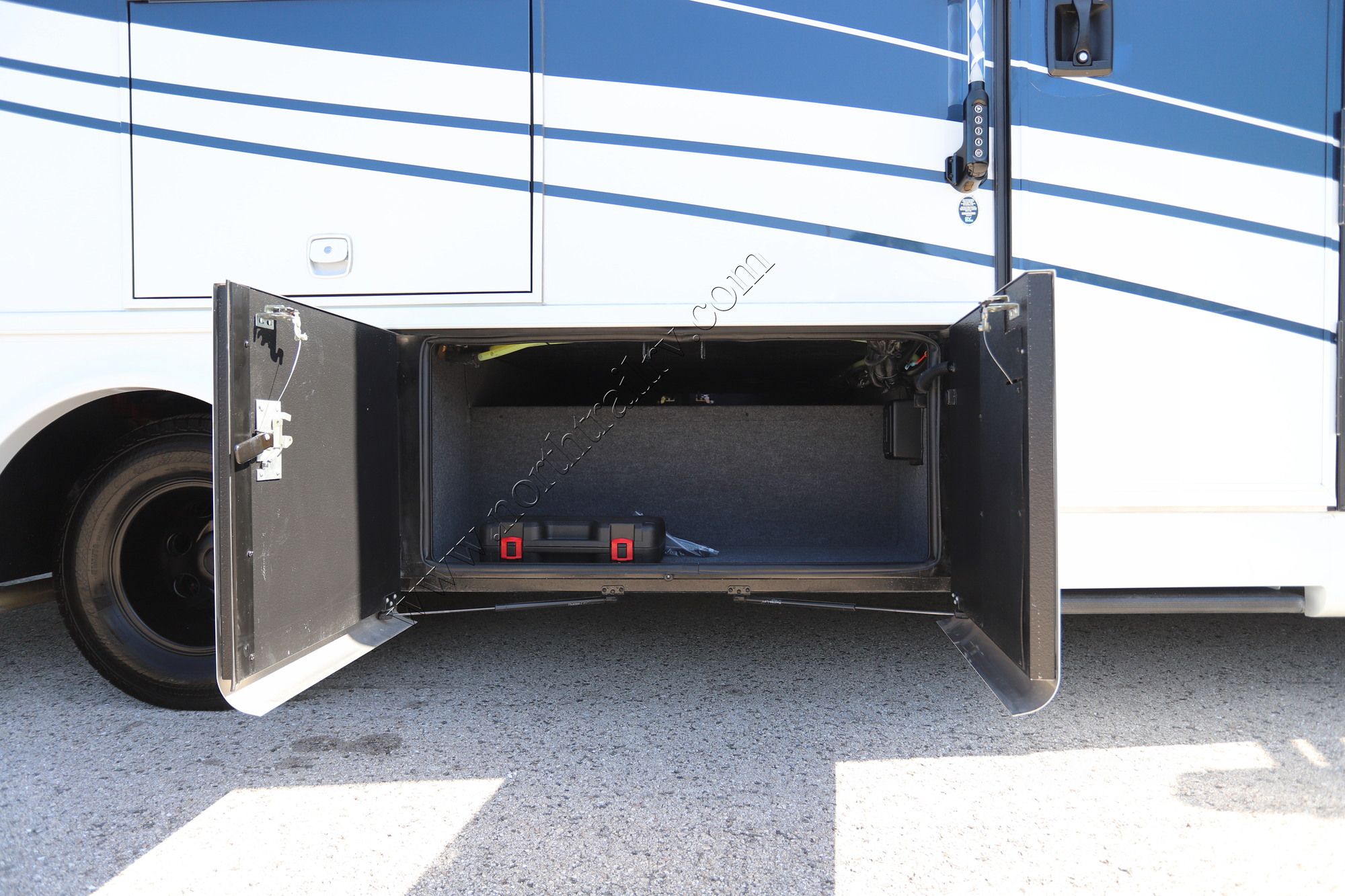 Used 2026 Newmar Freedom Aire 2515 Class C  For Sale