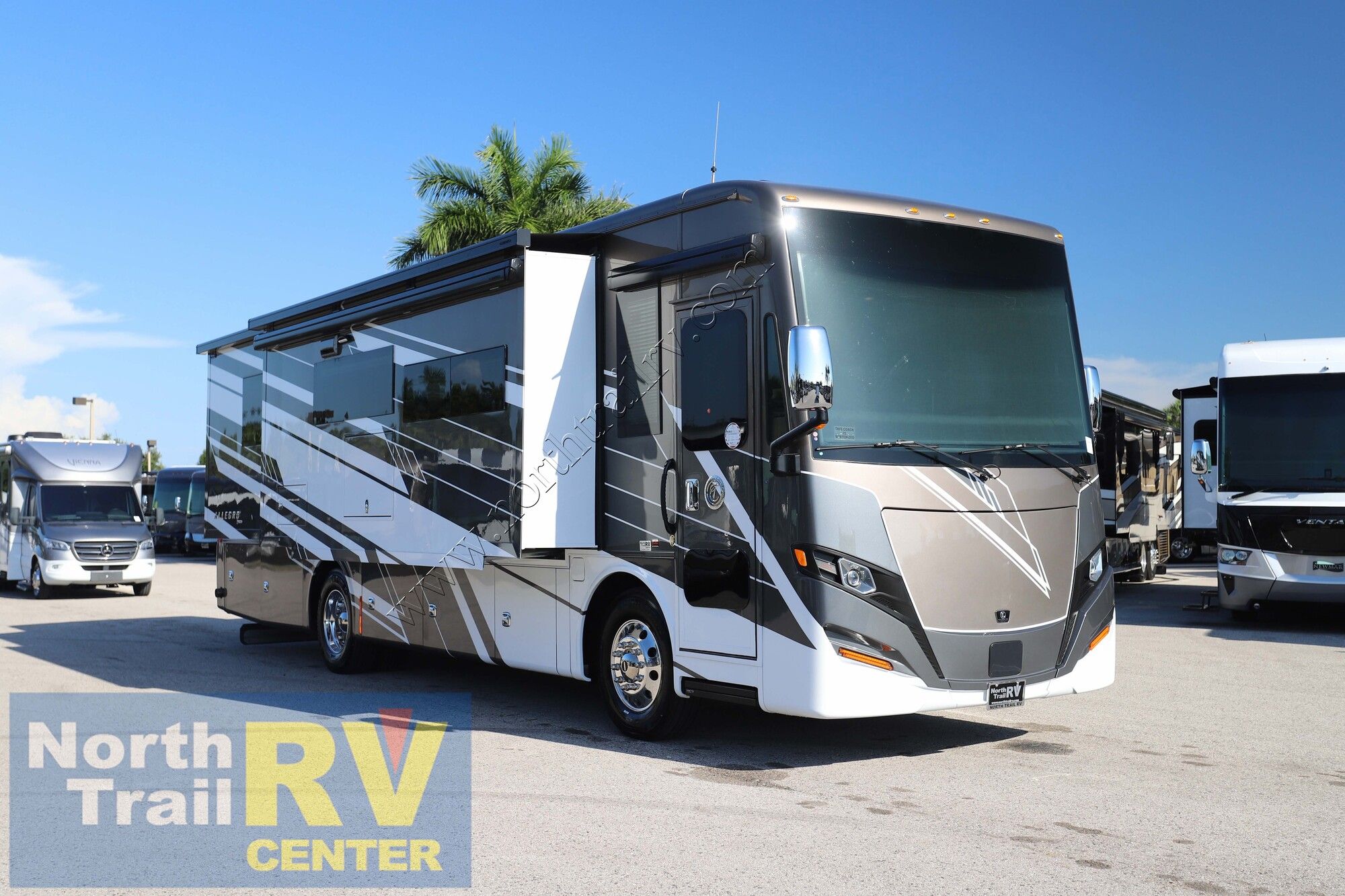 New 2027 Tiffin Motor Homes Allegro Red 33AA Class A  For Sale