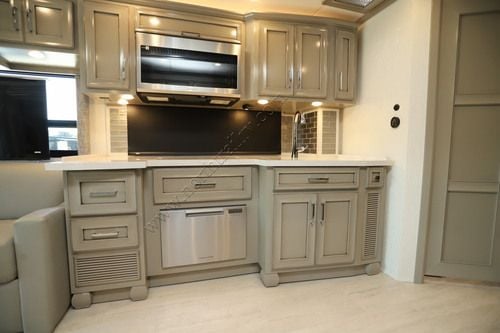 2027 Newmar Ventana 4037