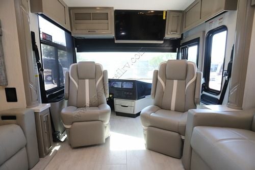2027 Newmar Ventana 4037