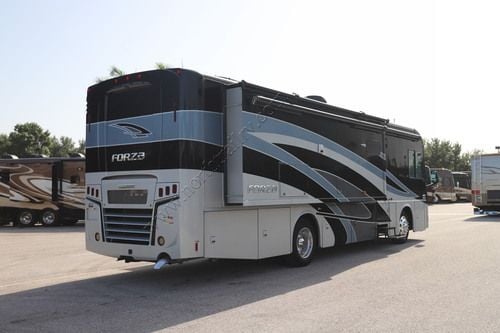 2023 Winnebago Forza 34T