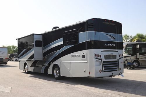 2023 Winnebago Forza 34T