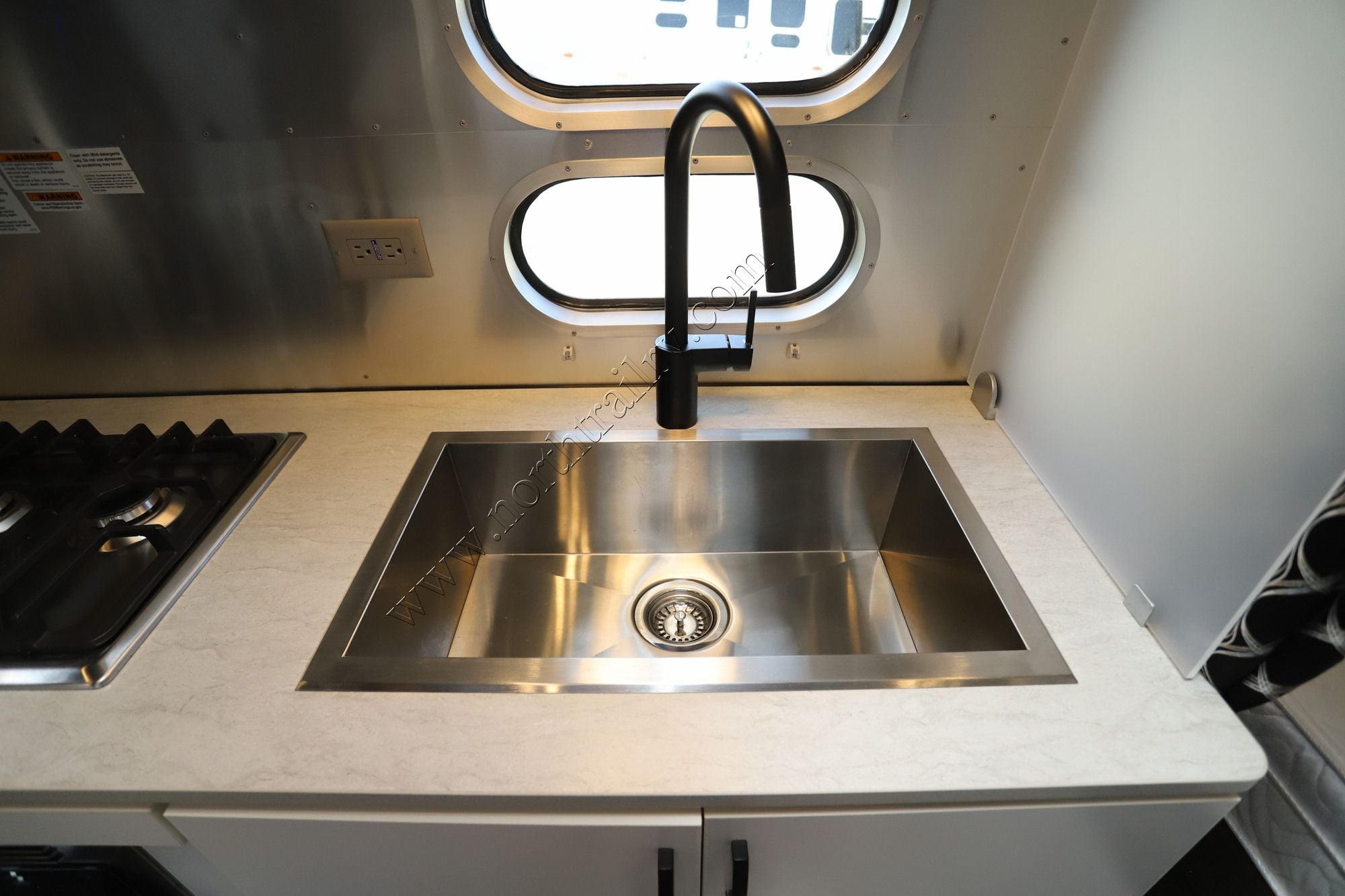 2022 Airstream Caravel 22FB Travel Trailer Used  For Sale