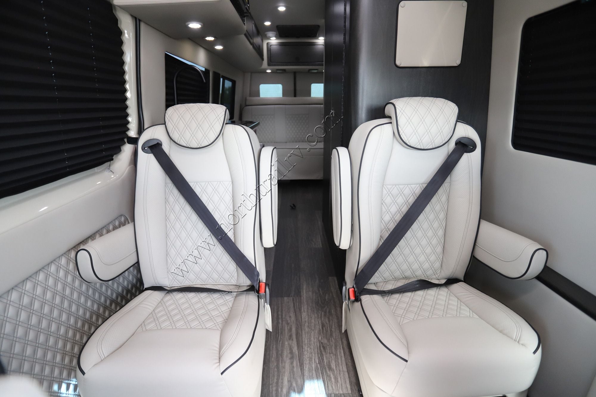 New 2027 Ogv Luxury Coach V-Tour B7RL Class B  For Sale