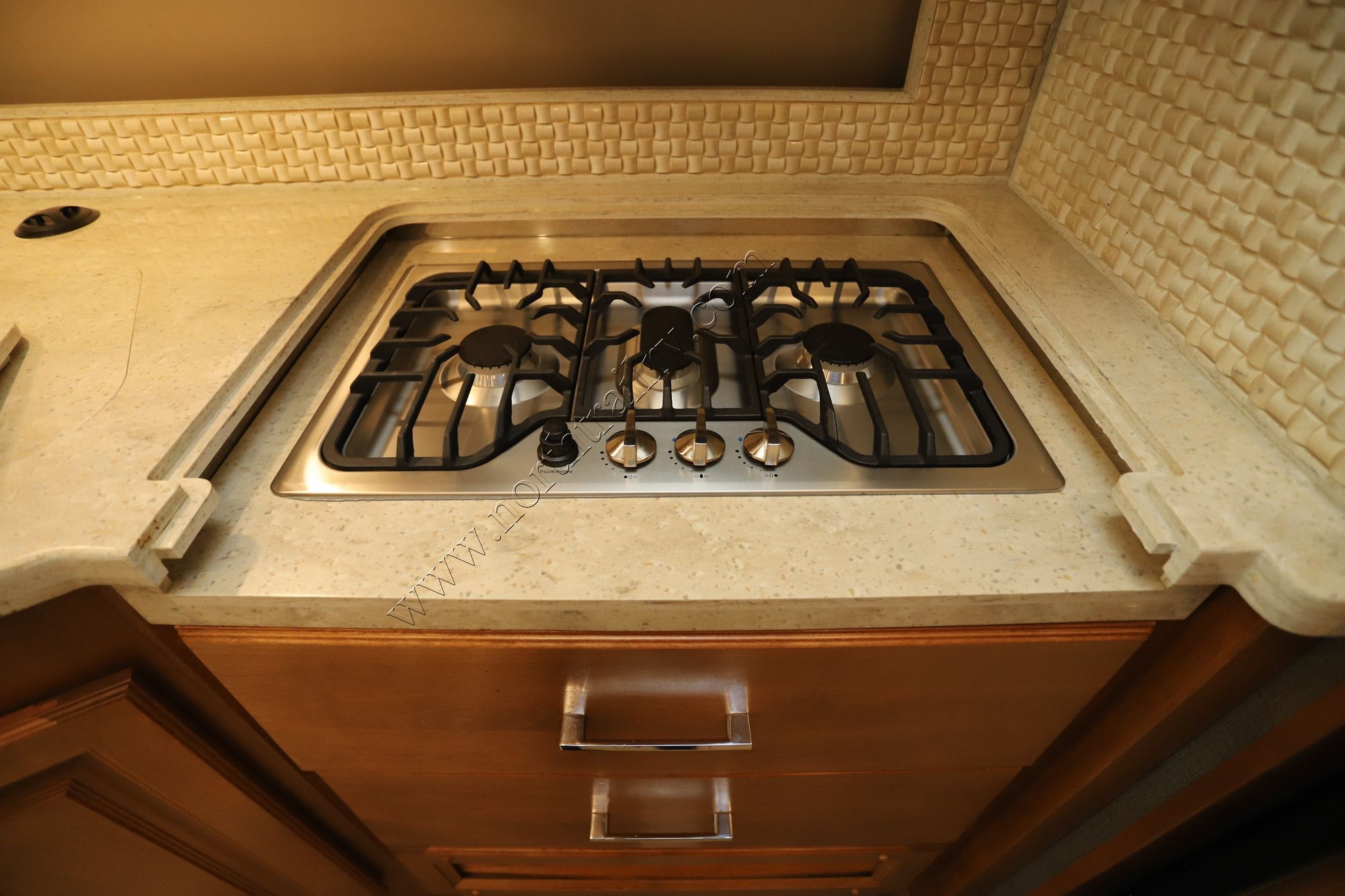 Used 2019 Tiffin Motor Homes Allegro Red 33AA Class A  For Sale