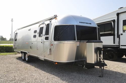 2023 Airstream Classic 30RB