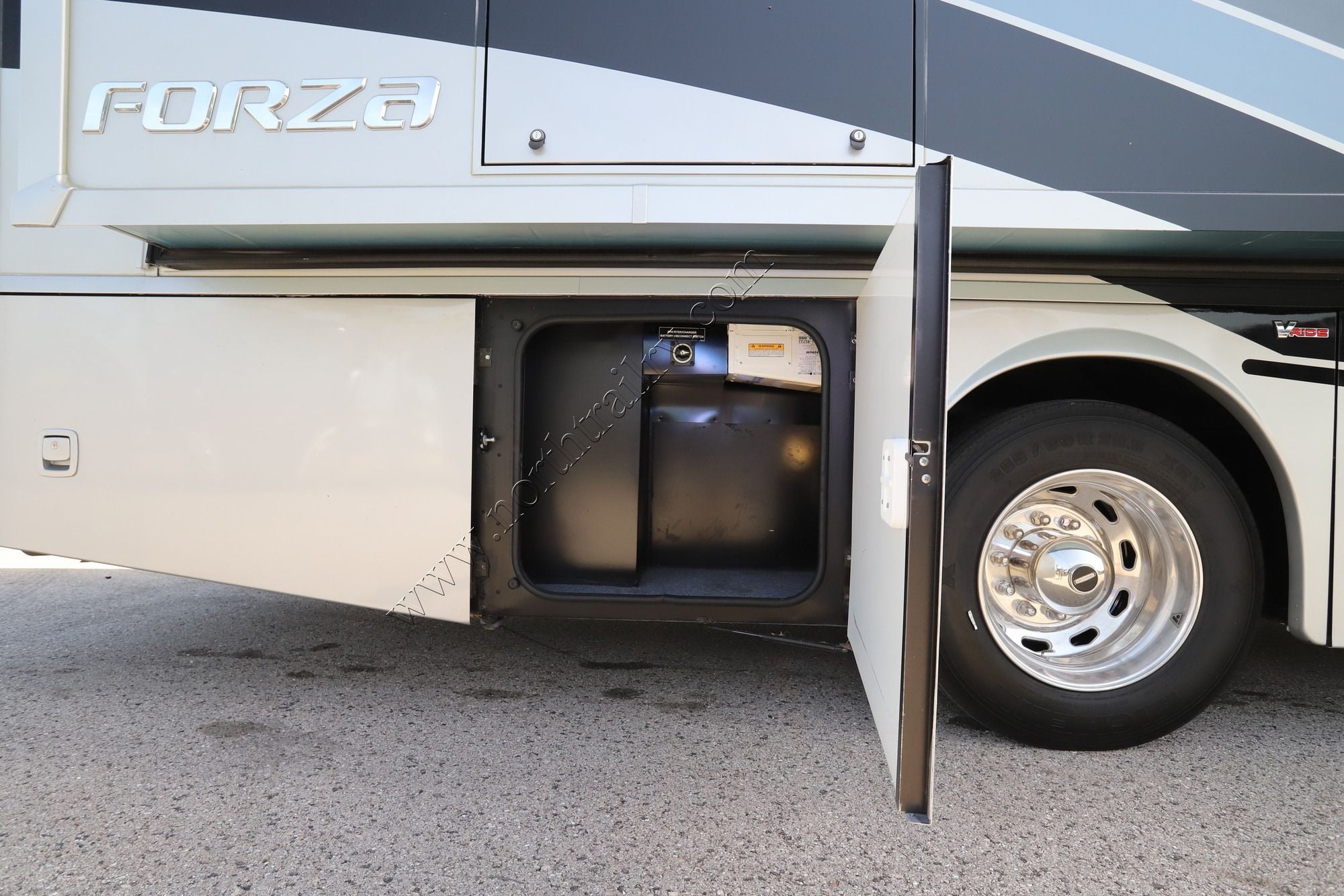 Used 2023 Winnebago Forza 34T Class A  For Sale