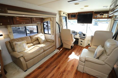 2004 Newmar Kountry Star 3904