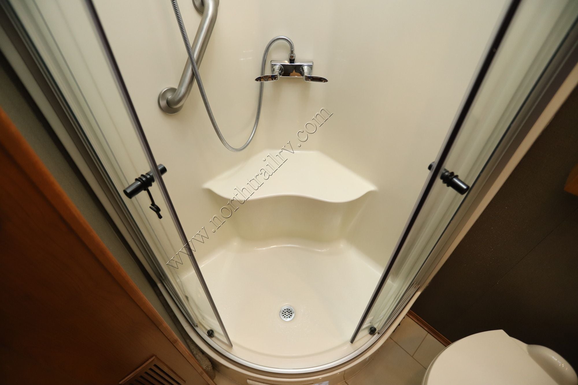 Used 2019 Tiffin Motor Homes Allegro Red 33AA Class A  For Sale