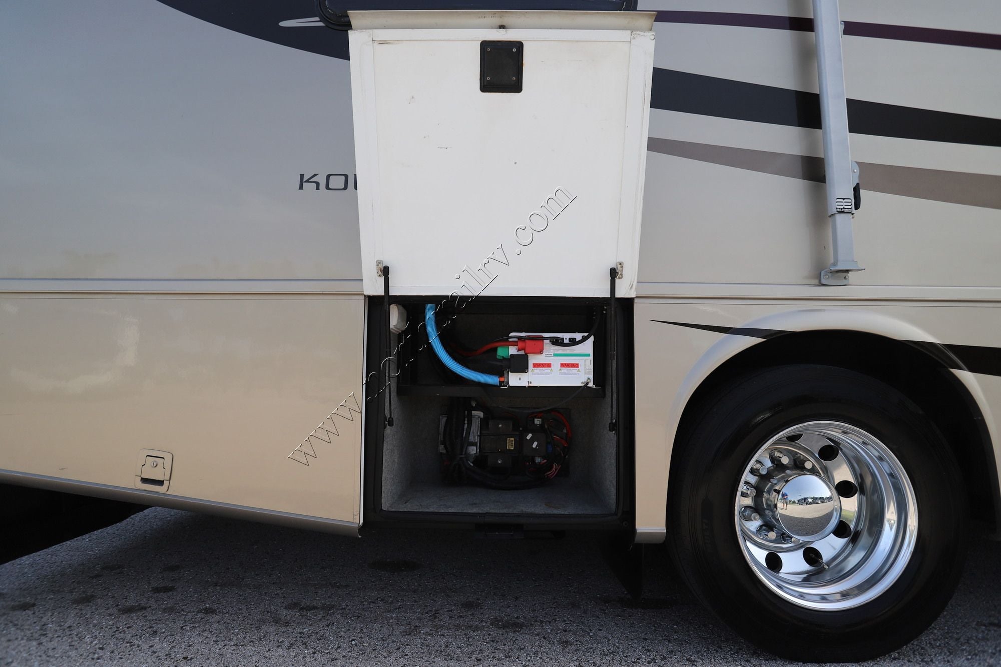 Used 2004 Newmar Kountry Star 3904 Class A  For Sale