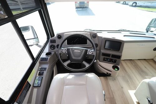 2023 Winnebago Forza 34T