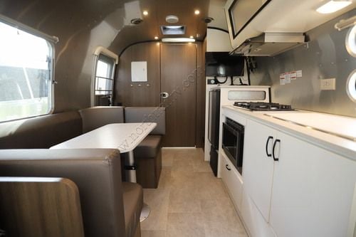 2022 Airstream Caravel 22FB