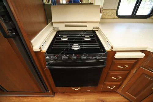 2004 Newmar Kountry Star 3904