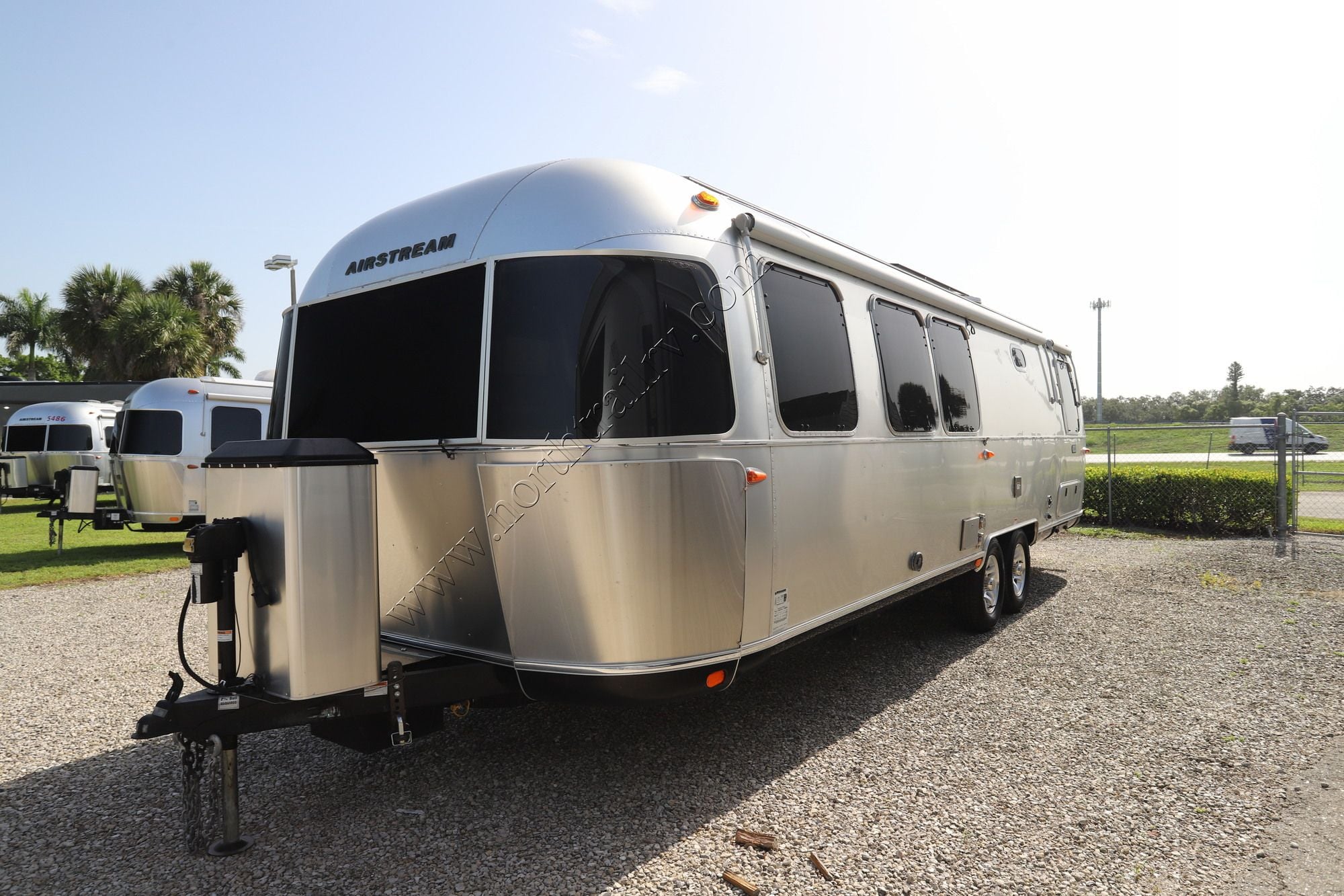 Used 2023 Airstream Classic 30RB Travel Trailer  For Sale