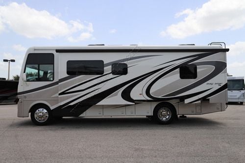 2023 Newmar Bay Star 3014