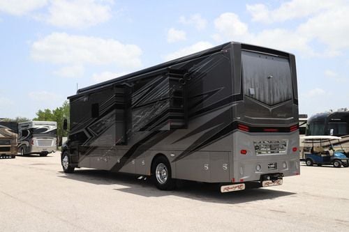 2025 Renegade Rv Explorer 40ERB