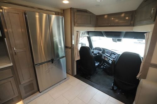 2025 Renegade Rv Explorer 40ERB