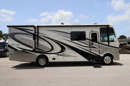 2023 Newmar Bay Star 3014