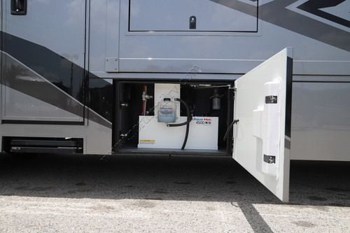 2025 Renegade Rv Explorer 40ERB