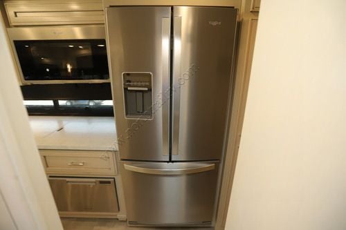 2023 Newmar Ventana 3717
