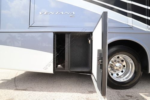 2023 Newmar Ventana 3717