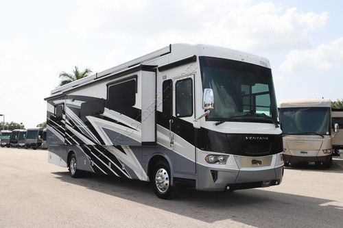 2023 Newmar Ventana 3717