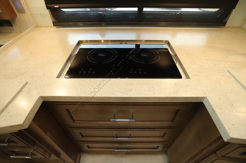 2022 Newmar Ventana 4037