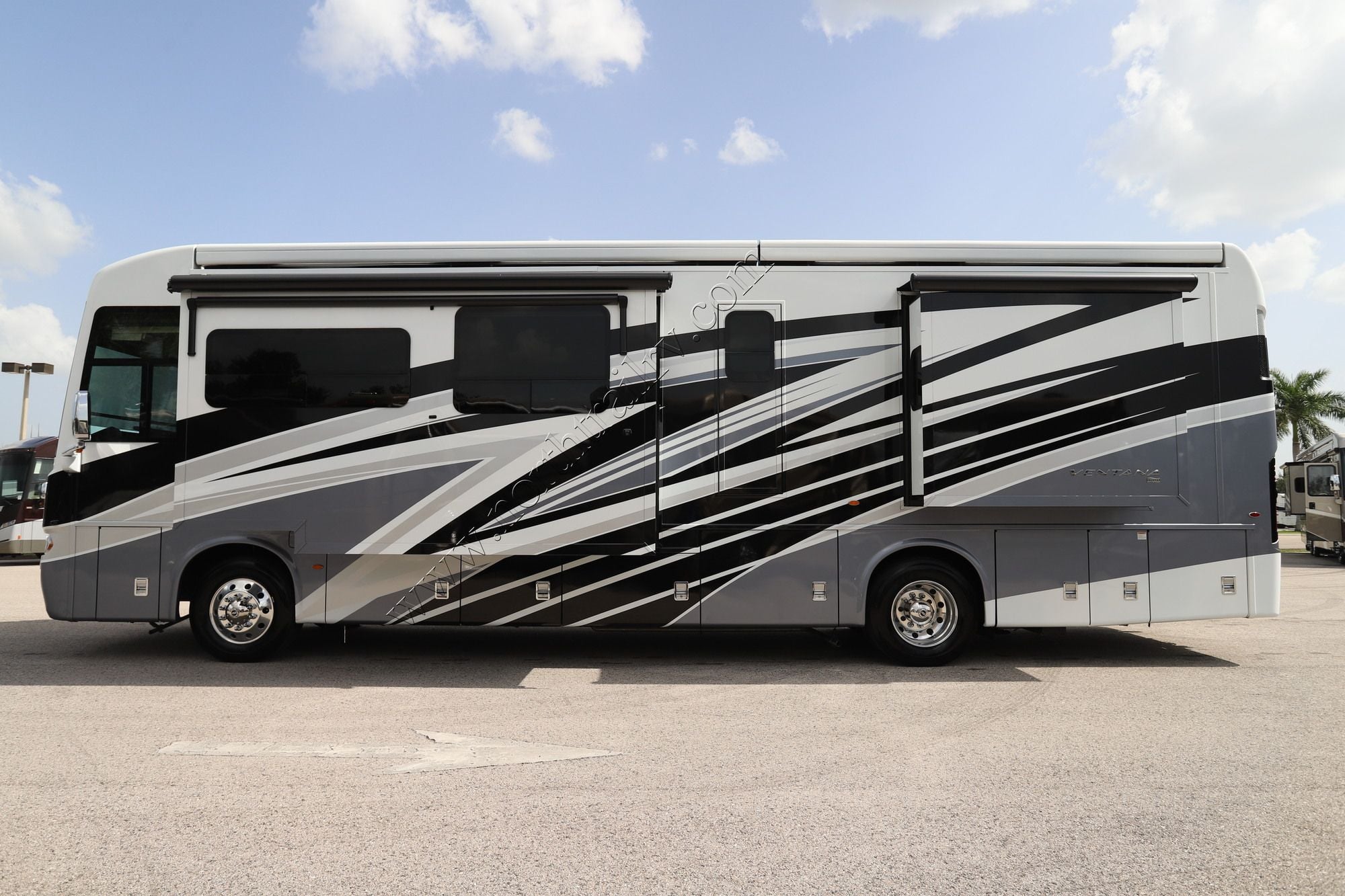 Used 2023 Newmar Ventana 3717 Class A  For Sale